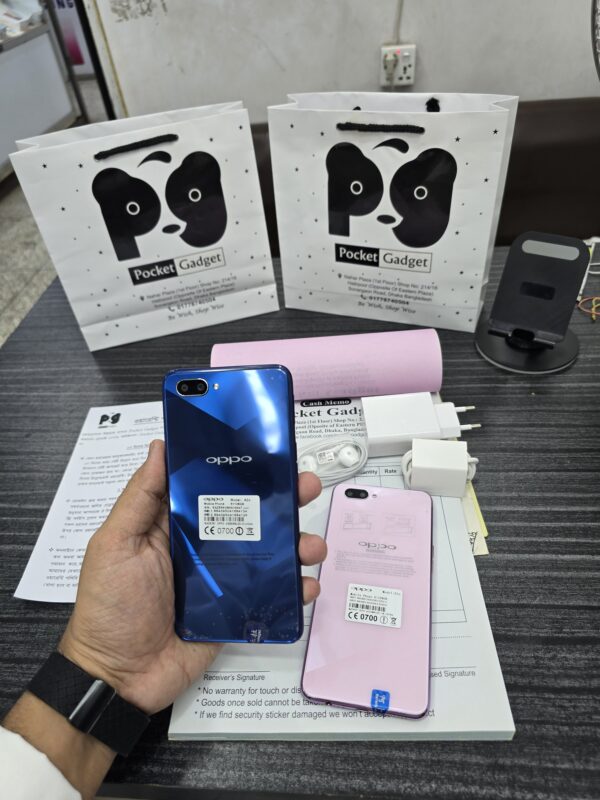 Oppo A3s (6/128) দাম -6500 টাকা